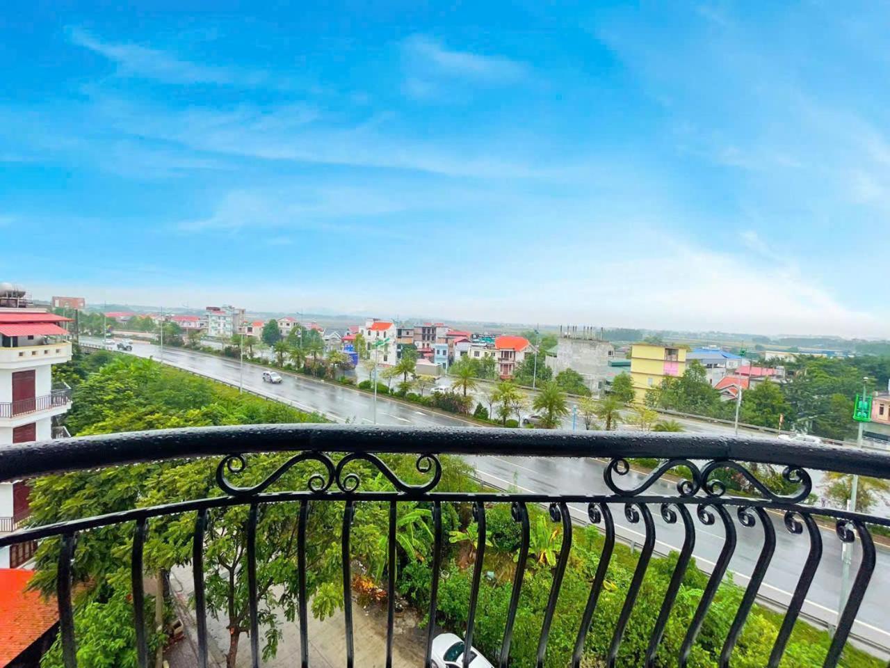 Chemi Noi Bai Airport Hotel & Travel Hanoï Extérieur photo
